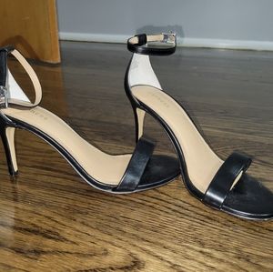 Black express heels